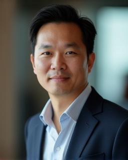 Photo of Michael Chen, HR Technology Analyst